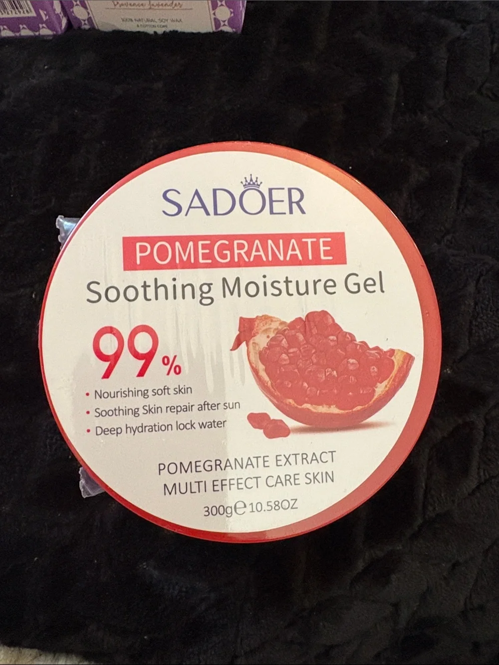 Pomegranate Soothing Moisture Gel - Red